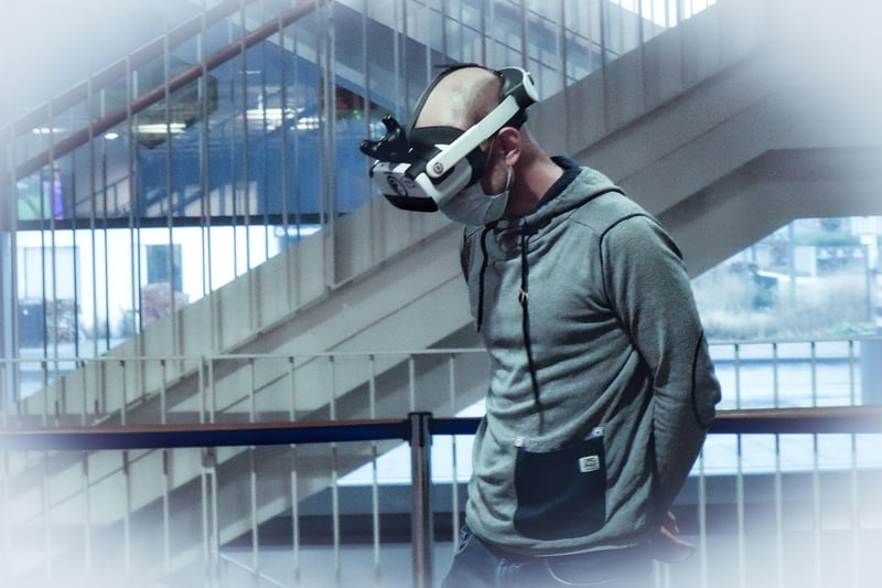 Virtual Reality and Augmented Reality